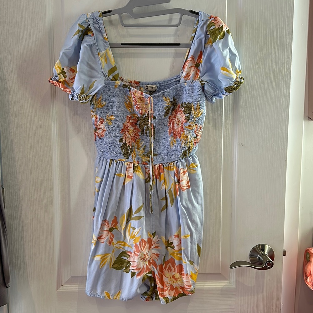 Billabong floral romper
